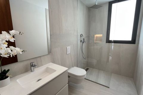 Villa a Finestrat, Alicante, Finestrat - € 1.195.000 | Ref: BG2628 - foto 15