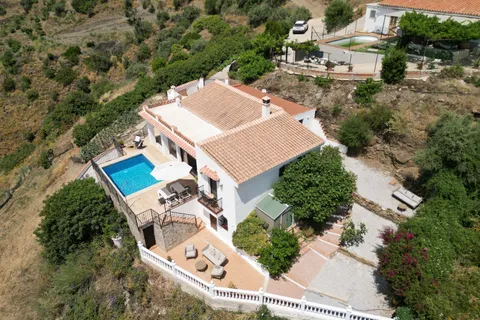 Villa i Torrox, Malaga, Torrox - € 449.000 | Ref: IRE2620 - foto 32