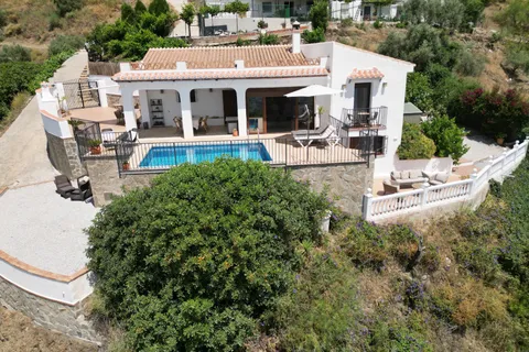 Villa i Torrox, Malaga, Torrox - € 449.000 | Ref: IRE2620 - foto 29