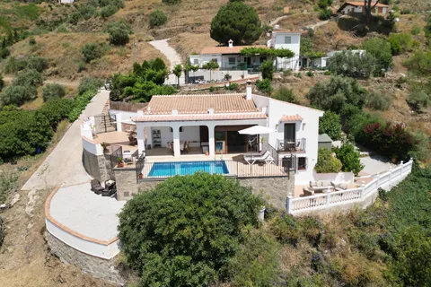Villa i Torrox, Malaga, Torrox - € 449.000 | Ref: IRE2620 - foto 28
