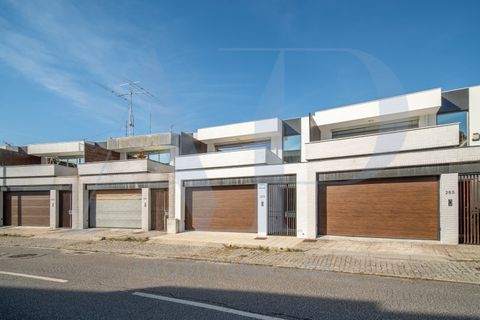 Rækkehus i Guimaraes, Braga, Guimaraes - € 399.000 | Ref: 2-25 - foto 2