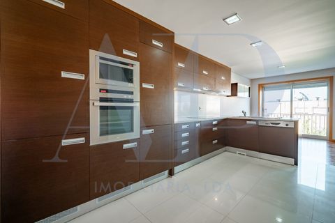 Rækkehus i Guimaraes, Braga, Guimaraes - € 399.000 | Ref: 2-25 - foto 13