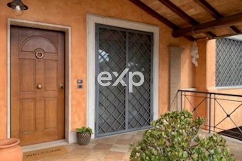 Villa a Rome, Rome, Rome - € 2.000/mes | Ref: exp-011856 - foto 2