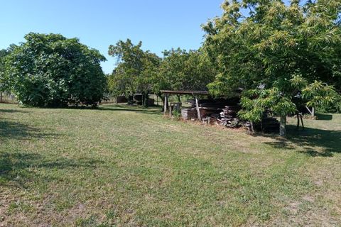 Helårsgrund i Saint-Thomas-De-Conac, Charente-Maritime, Saint-Thomas-De-Conac - € 48.500 | Ref: FS4455 - foto 2