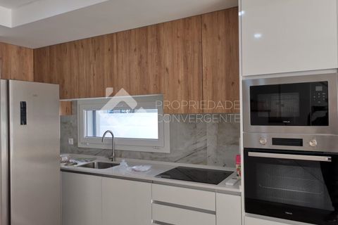 Villa i Seixal, Setubal, Seixal - € 450.000 | Ref: 408 - foto 1
