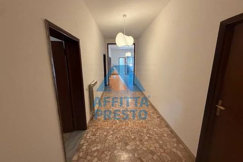 Apartament a Empoli, Florence, Empoli - € 300/mes | Ref: AA3880 - foto 13