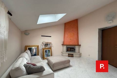 Apartament a Caserta, Caserta, Caserta - € 1.200/mes | Ref: kA9466 - foto 2