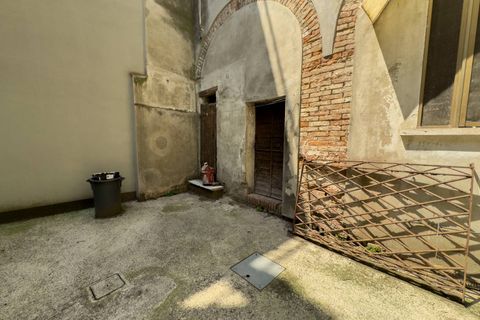 Villa a Mantua, Mantua, Mantua - € 270.000 | Ref: 6424 - foto 4