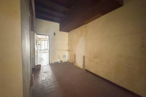 Villa a Mantua, Mantua, Mantua - € 270.000 | Ref: 6424 - foto 11