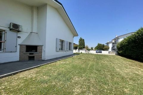 Villa en Curtatone, Mantua, Curtatone - € 675.000 | Ref: 6450 - photo 22