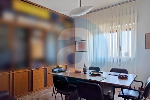 Lejlighed i Bari, Bari, Bari - € 242.000 | Ref: Quadrivani_Viale_del_Concilio_Vaticano_ll - foto 5