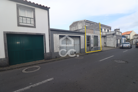 Villa a Rabo de Peixe, Sao Miguel, Rabo de Peixe - € 139.950 | Ref: 326/M/03711 - foto 8