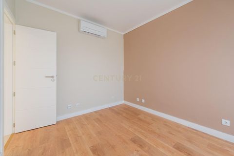 Villa i Oeiras, Lisbon, Oeiras - € 997.000 | Ref: C0417-00468 - foto 22