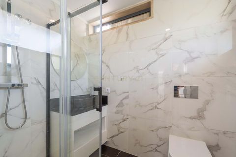 Villa i Oeiras, Lisbon, Oeiras - € 997.000 | Ref: C0417-00468 - foto 39