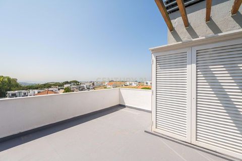 Villa i Oeiras, Lisbon, Oeiras - € 997.000 | Ref: C0417-00468 - foto 41