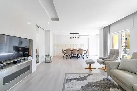 Lejlighed i Odivelas, Lisbon, Odivelas - € 525.000 | Ref: C0183-01388 - foto 1