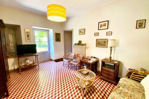 Villa a Aubenas, Ardeche, Aubenas - € 445.000 | Ref: 35932 - foto 9