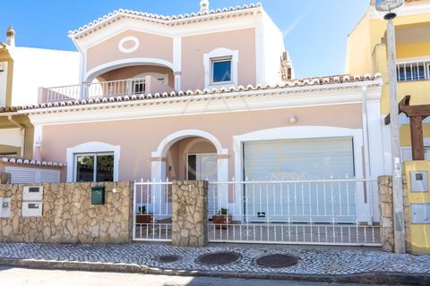 Rækkehus i Luz, Faro, Luz - € 775.000 | Ref: M306 - foto 1
