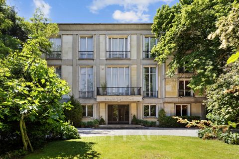 Villa a Garches, Hauts-de-Seine, Garches - € 4.500.000 | Ref: 86468014 - foto 2