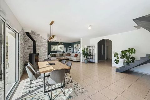 Villa i Pessac, Gironde, Pessac - € 658.000 | Ref: 46AD - foto 2