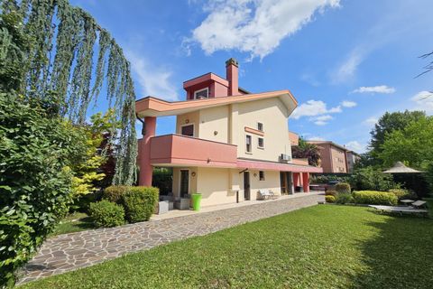 Villa i Padua, Padua, Padua - € 465.000 | Ref: CS 900 - foto 1