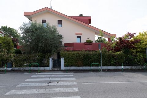 Villa i Padua, Padua, Padua - € 465.000 | Ref: CS 900 - foto 10