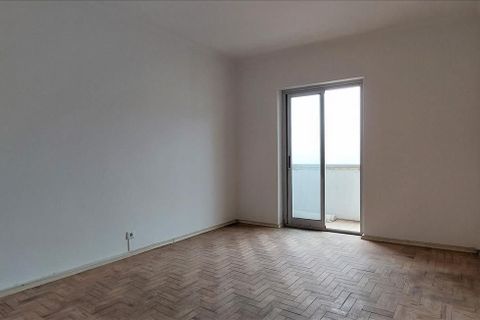 Lejlighed i Amadora, Lisbon, Amadora - € 271.000 | Ref: ZTRE-03951/12758 - foto 11