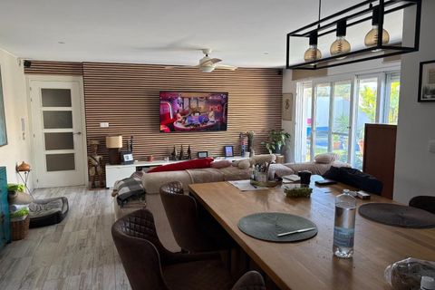 Villa a Torrevieja, Alicante, Torrevieja - € 465.000 | Ref: AG19MLSC4957512 - foto 8