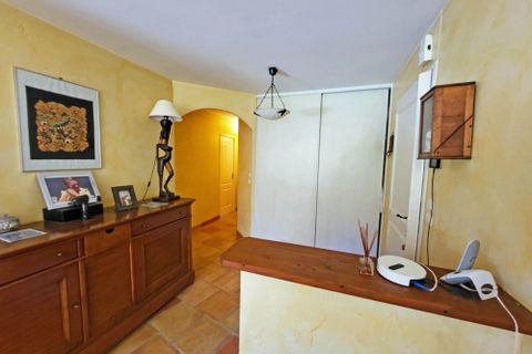 Villa a Courbillac, Charente, Courbillac - € 299.000 | Ref: BVI83585 - foto 5