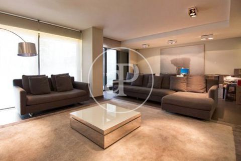 Villa a Madrid, Madrid, Madrid - € 4.500.000 | Ref: VM2606057 - foto 1