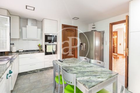 Villa i Madrid, Madrid, Madrid - € 1.300.000 | Ref: VMN2606011 - foto 13