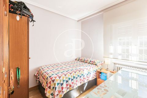 Villa i Madrid, Madrid, Madrid - € 1.300.000 | Ref: VMN2606011 - foto 29