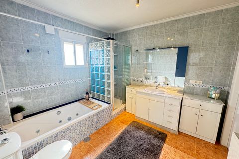 Villa a Ciudad Quesada, Alicante, Ciudad Quesada - € 540.000 | Ref: DOLP-78456 - foto 19