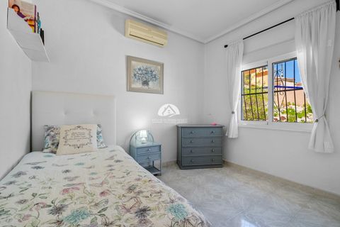 Villa a Rojales, Alicante, Rojales - € 399.000 | Ref: LF-48150 - foto 23