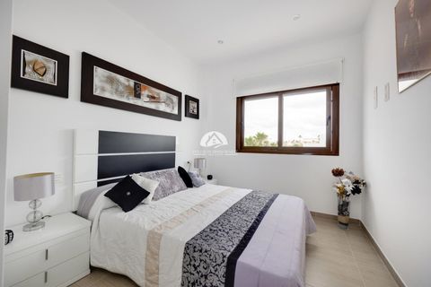 Villa i Rojales, Alicante, Rojales - € 394.969 | Ref: MA-13342 - foto 32