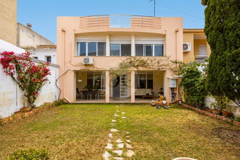 Casa adosada en Betera, Valencia, Betera - € 945.000 | Ref: GA246/6904 - photo 4