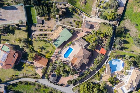 Villa i Benalmadena, Malaga - foto 4
