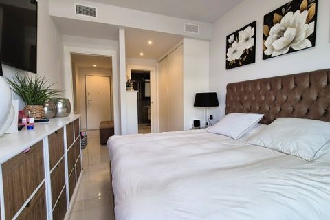 Leilighet i Playa Flamenca, Alicante, Playa Flamenca - € 485 000 | Ref: 784574 - foto 15