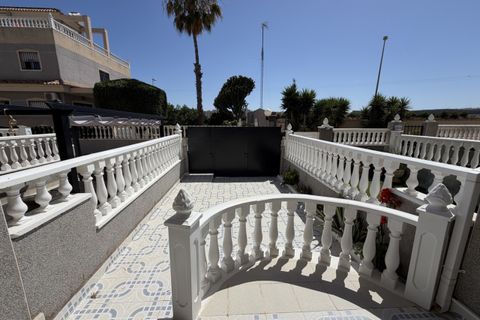 Byhus i Playa Flamenca, Alicante, Playa Flamenca - € 309.000 | Ref: 784417 - foto 2