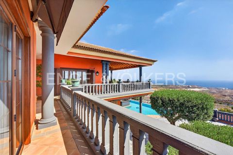 Villa i Adeje, Tenerife, Adeje - € 3.250.000 | Ref: W-04A3UE - foto 1