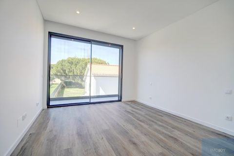 Villa i Alcabideche, Lisbon, Alcabideche - € 1 950 000 | Ref: MORSGBN015 - foto 18