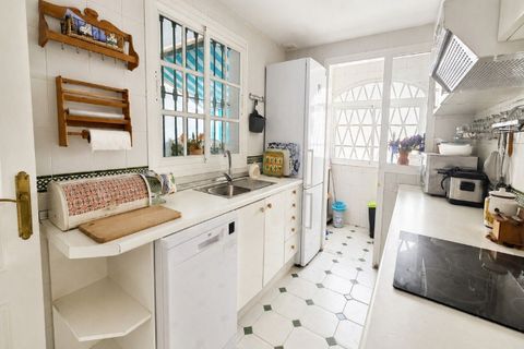 Villa a Fuengirola, Malaga, Fuengirola - € 490.000 | Ref: R5413183 - foto 14