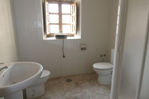Landsbyhus i Baza, Granada, Baza - € 160.000 | Ref: v3162 - foto 13