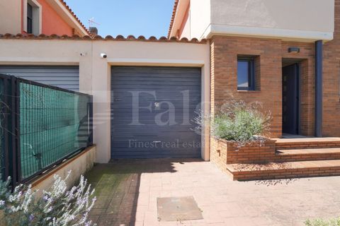 Villa a Empuriabrava, Gerona, Empuriabrava - € 490.000 | Ref: 509 - foto 34