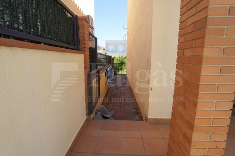 Villa a Empuriabrava, Gerona, Empuriabrava - € 490.000 | Ref: 509 - foto 37