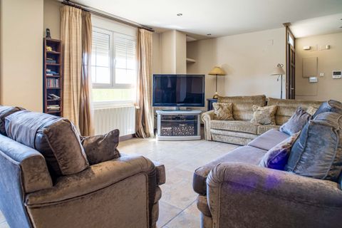 Villa i Elda, Alicante, Elda - € 430.000 | Ref: FOX-R173 - foto 23