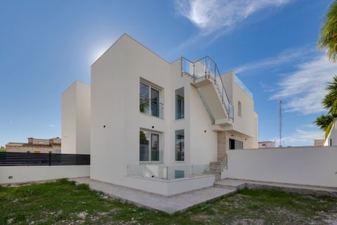 Villa a Torrevieja, Alicante, Torrevieja - € 750.000 | Ref: DLS0681 - foto 11