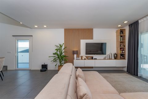 Villa i Setubal, Setubal, Setubal - € 550 000 | Ref: DH480 - foto 14