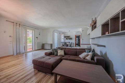 Villa i Montignoso, Massa and Carrara, Montignoso - € 780.000 | Ref: R07247CAVI - foto 12