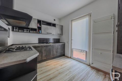 Villa i Montignoso, Massa and Carrara, Montignoso - € 780.000 | Ref: R07247CAVI - foto 19